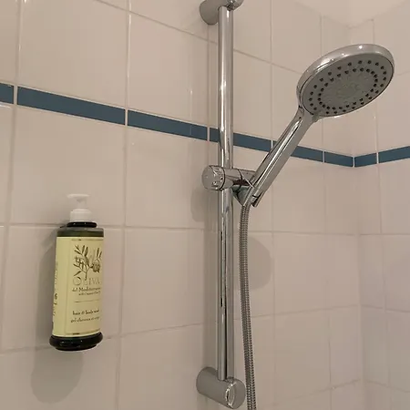 Konukevi Schueler & Simon Gbr 