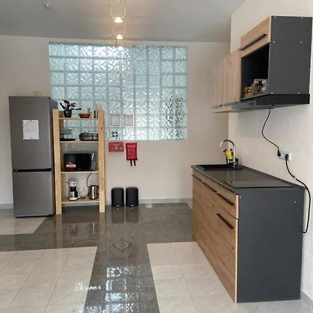 Schueler & Simon Gbr 