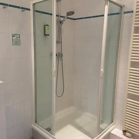 Schueler & Simon Gbr 